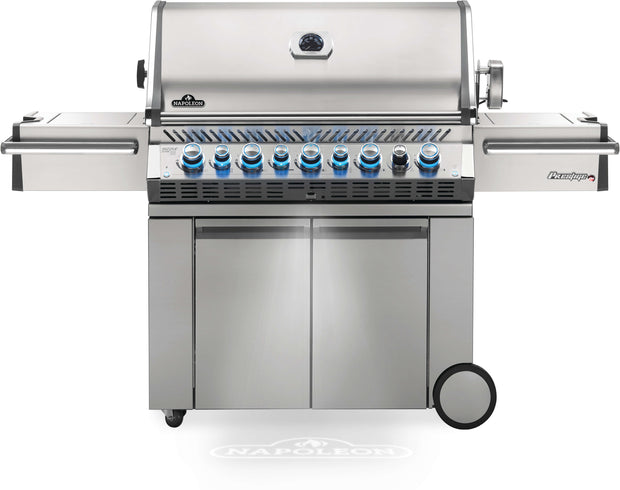 Prestige PRO™ 665 Grill avec brûleurs arrière et latéraux infrarouges